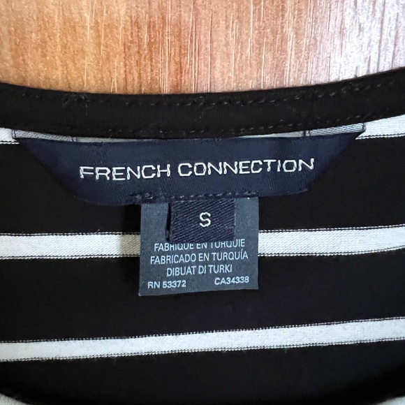 NWOT French Connection Sally Breton Monochrome Stripe Dress (seam match stripes) - Picture 4 of 9
